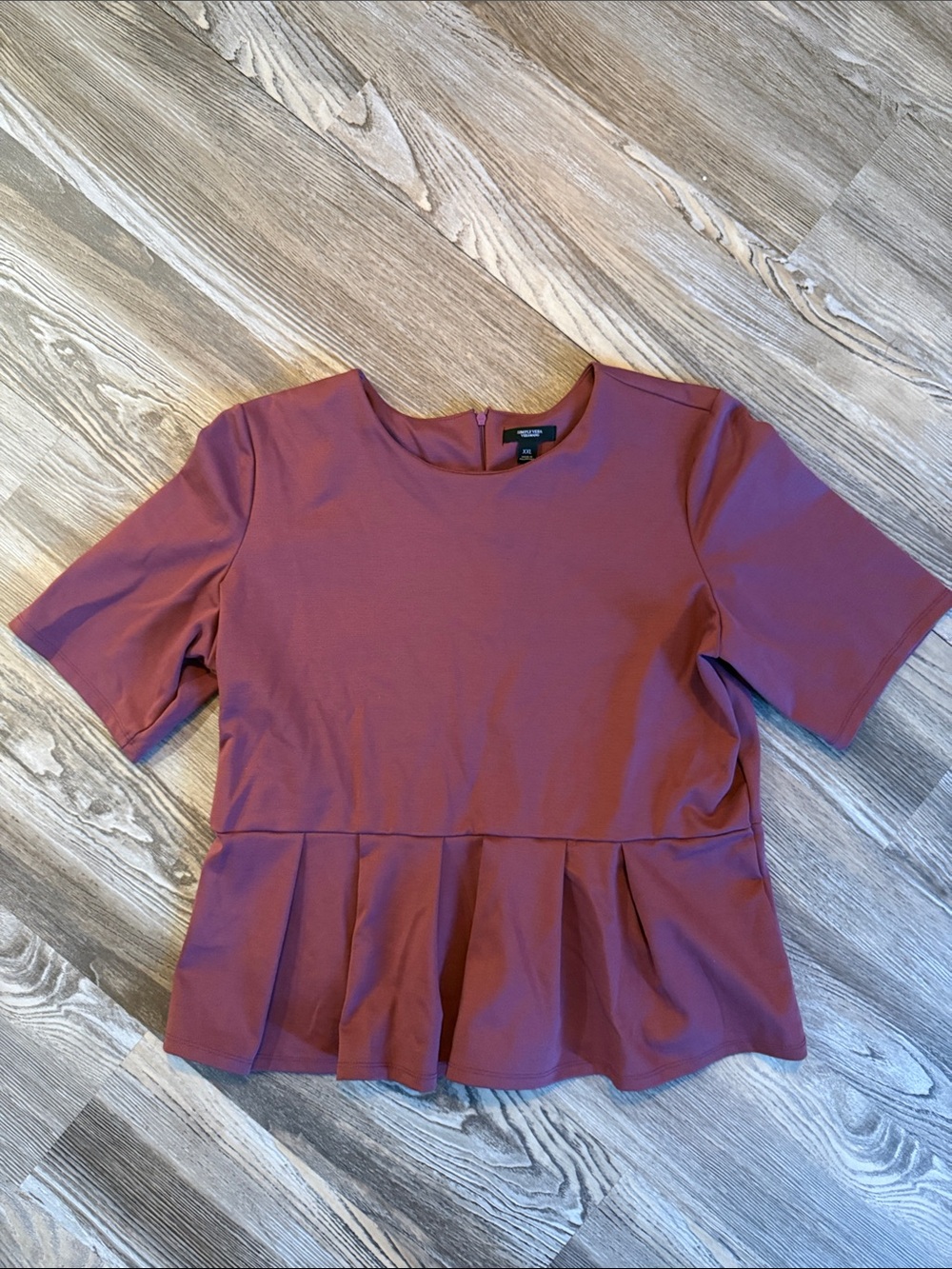 Simply Vera Vera Wang Dusty Mauve Peplum Short Sleeve Top
